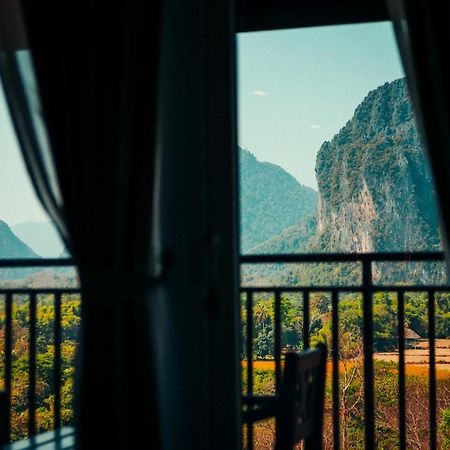 The Elephant Crossing Hotel Vang Vieng Exterior foto