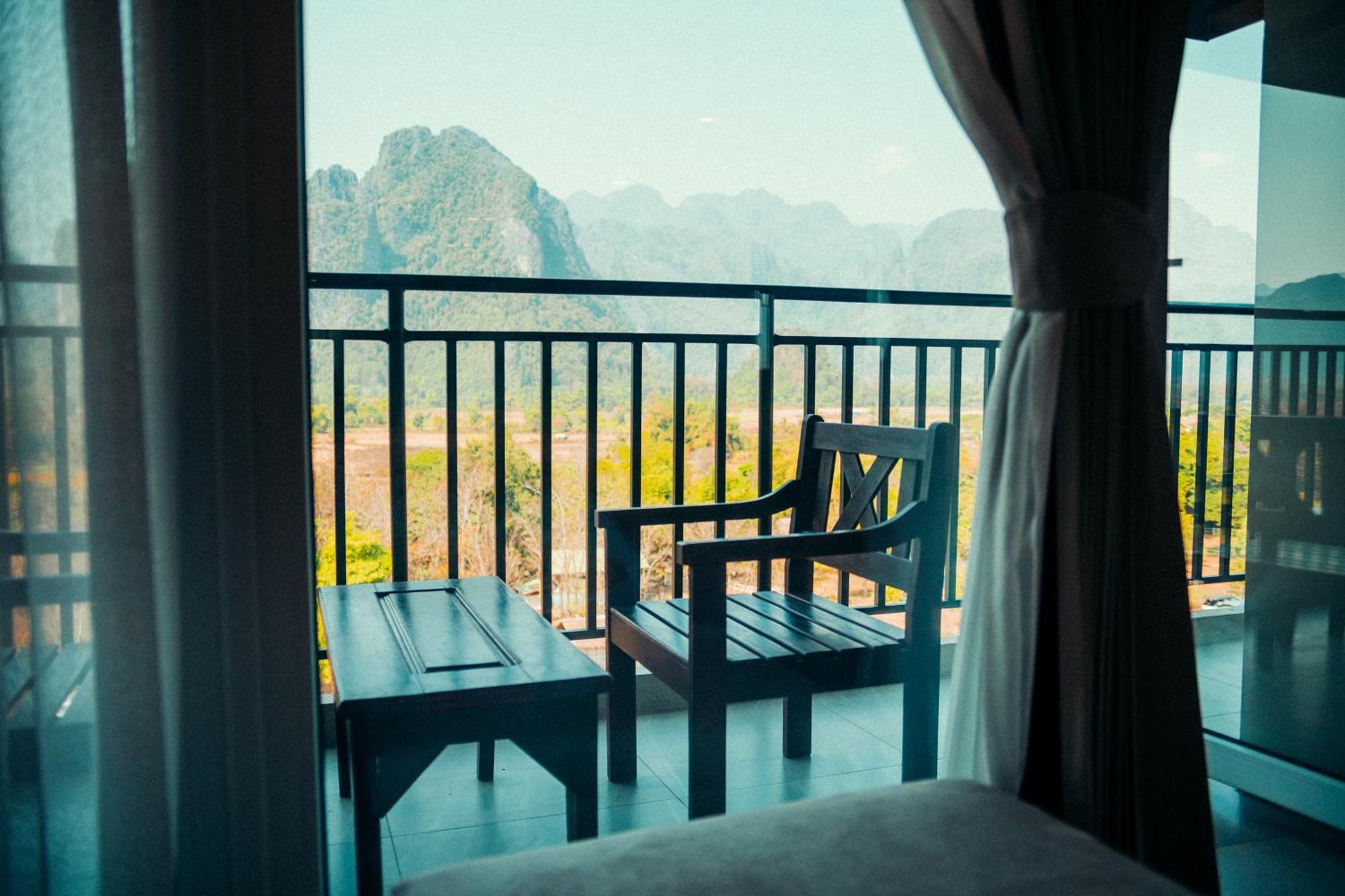 The Elephant Crossing Hotel Vang Vieng Exterior foto